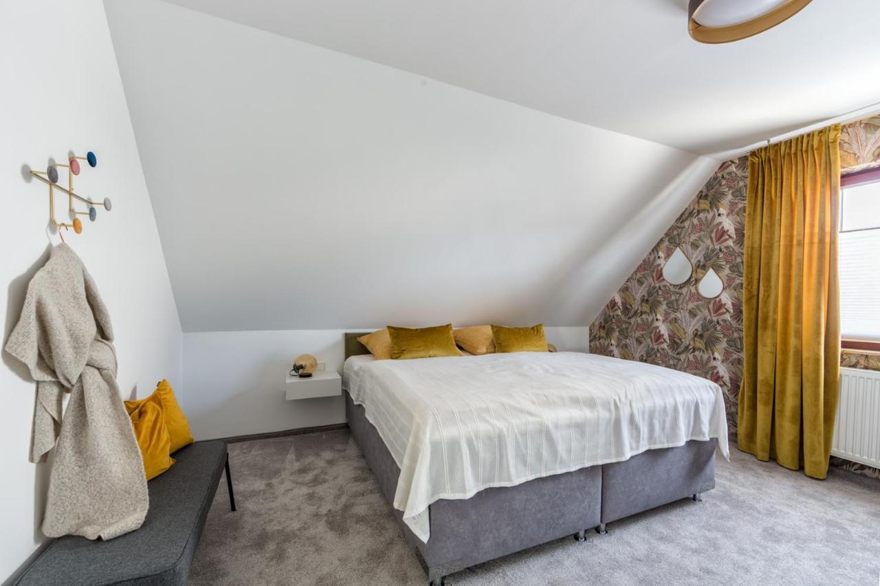 Ferienwohnung Albblick Holzmaden Екстериор снимка