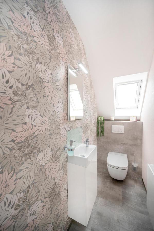 Ferienwohnung Albblick Holzmaden Екстериор снимка